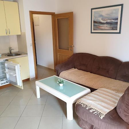 Apartments Knezovic Carnac Ngoại thất bức ảnh