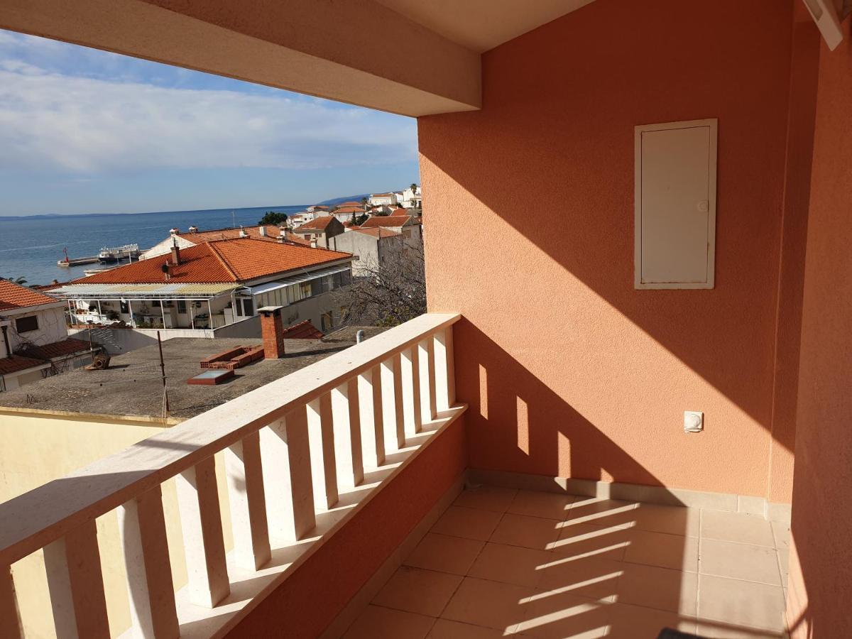 Apartments Knezovic Carnac Ngoại thất bức ảnh
